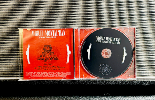And The Southern Vultures - Music CD - Image 4